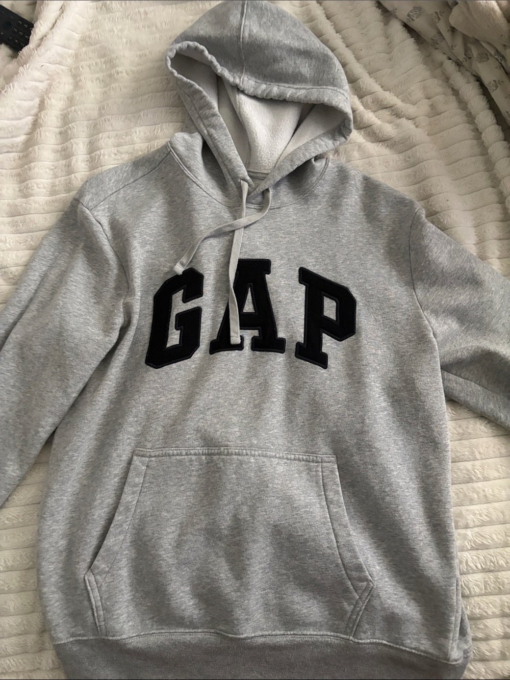 GAP Men's Crewneck Sweatshirt in Light Gray with Black Logo